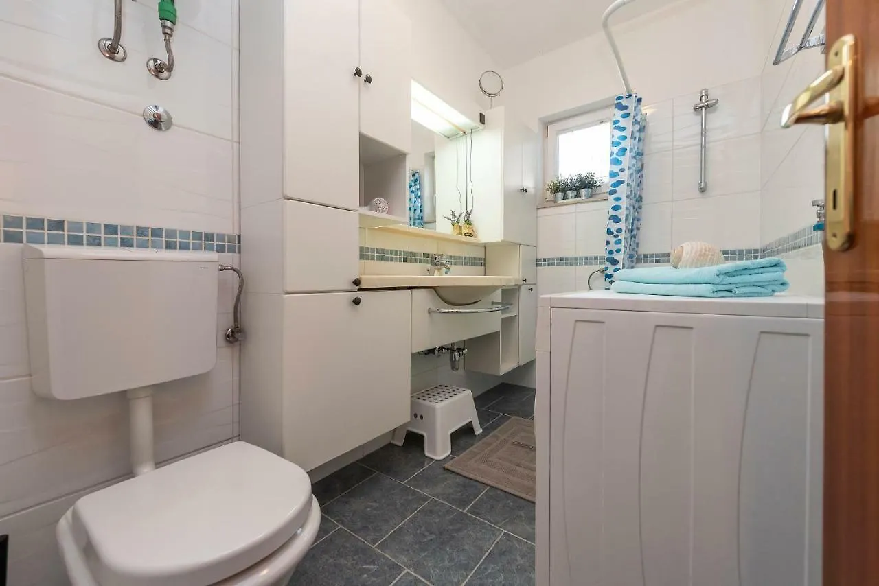 Guest house Holiday Apartment Magnolia Zadar